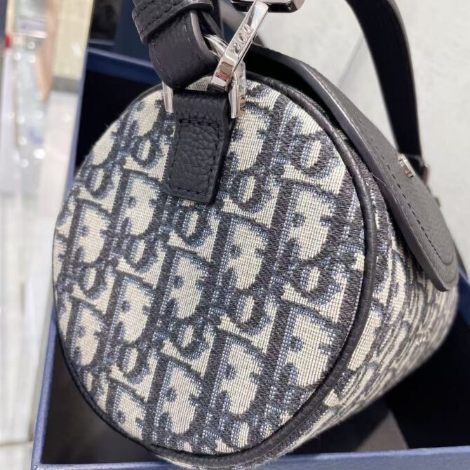 Roller bag 9987(Replica) – Image 4