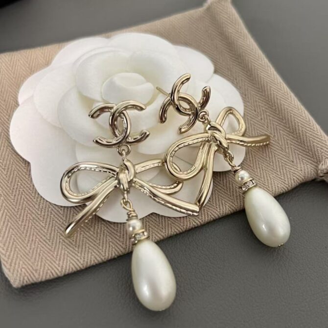 Chanel earrings bow tie (Replica) - Image 4