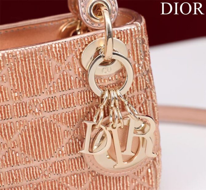 Lady Dior Mini brodé(Replica) – Image 7