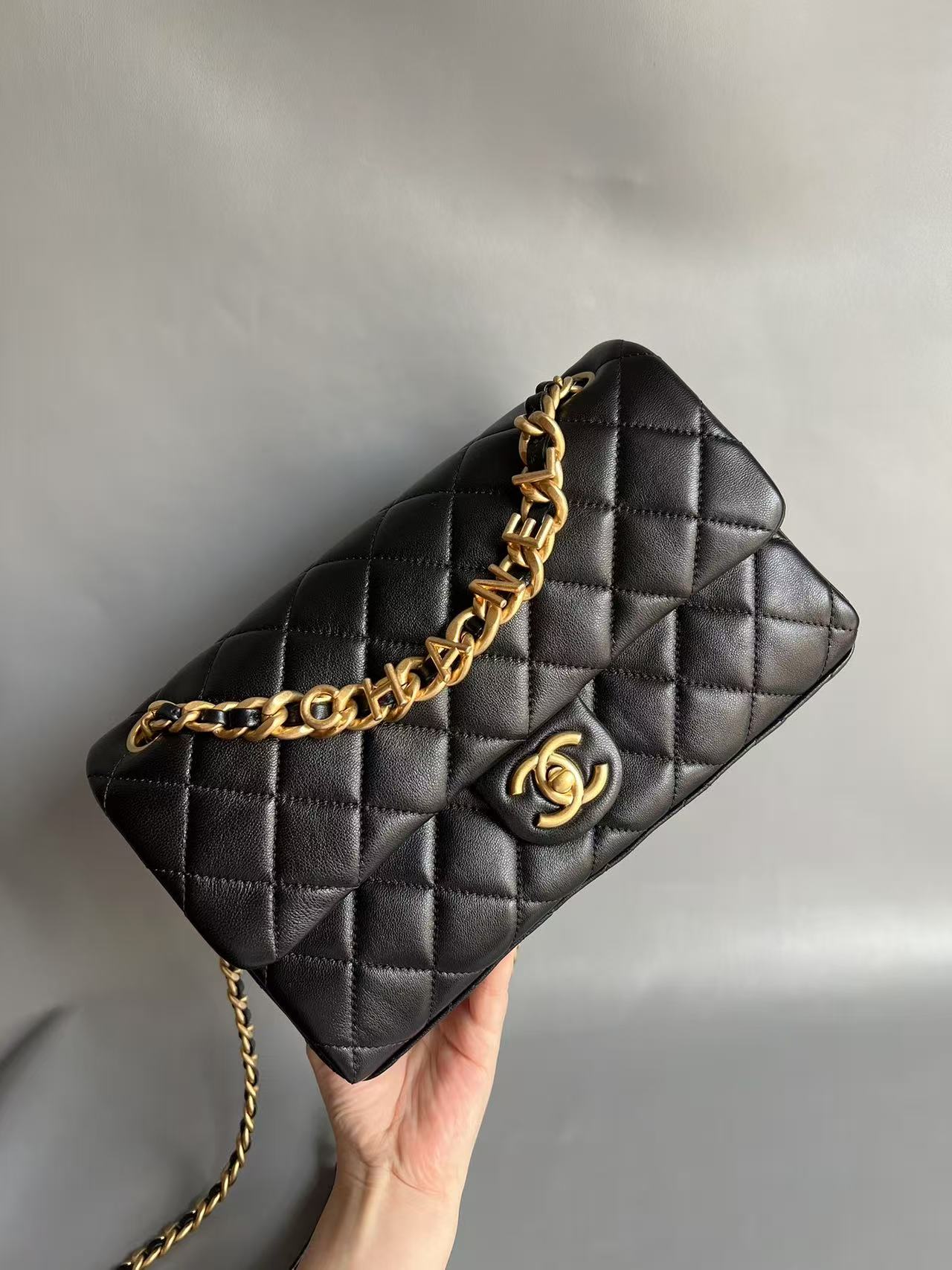 classique(Replica)