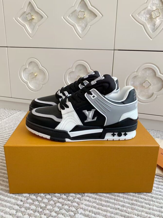 sneaker time out (Replica)