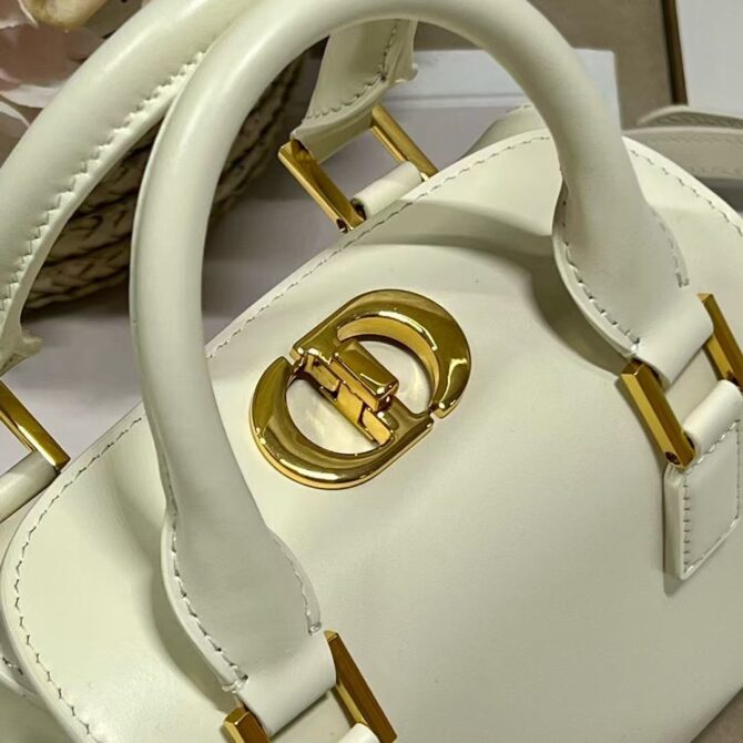 Dior Boston bag  (Replica) – Image 4