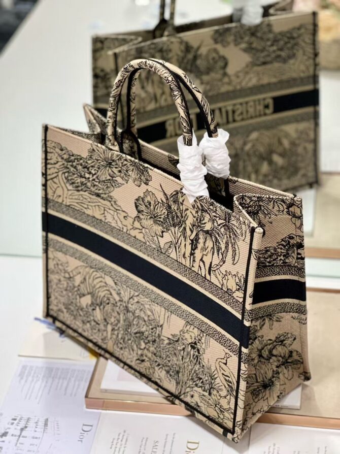 Book tote Large(Replica) – Image 6