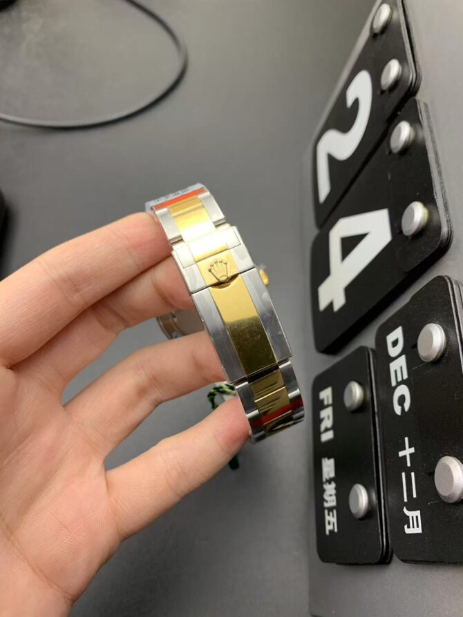 Cosmograph Daytona(Replica) – Image 6