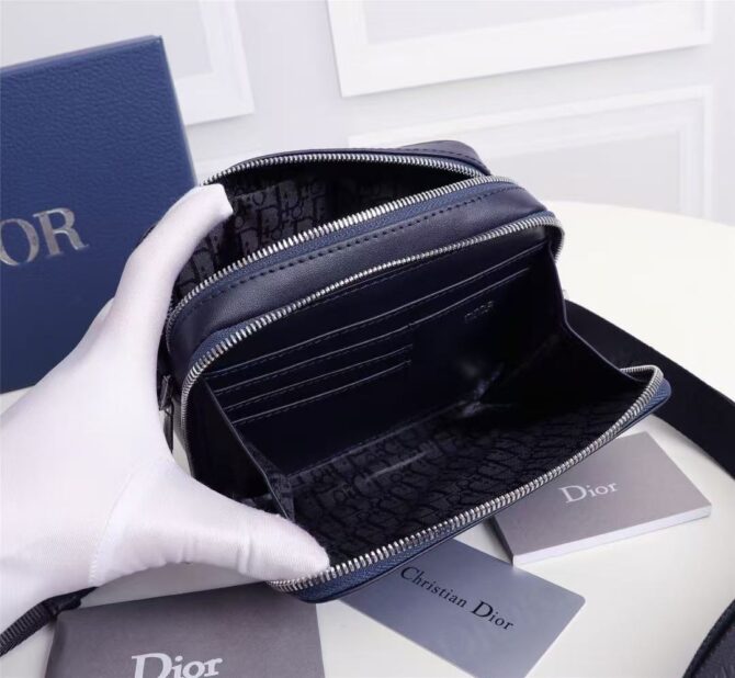 Pochette bandoulière Cuir de veau lisse Bleu marine(Replica) – Image 9