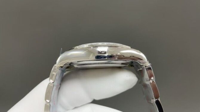 Cosmograph Daytona (Replica) – Image 5
