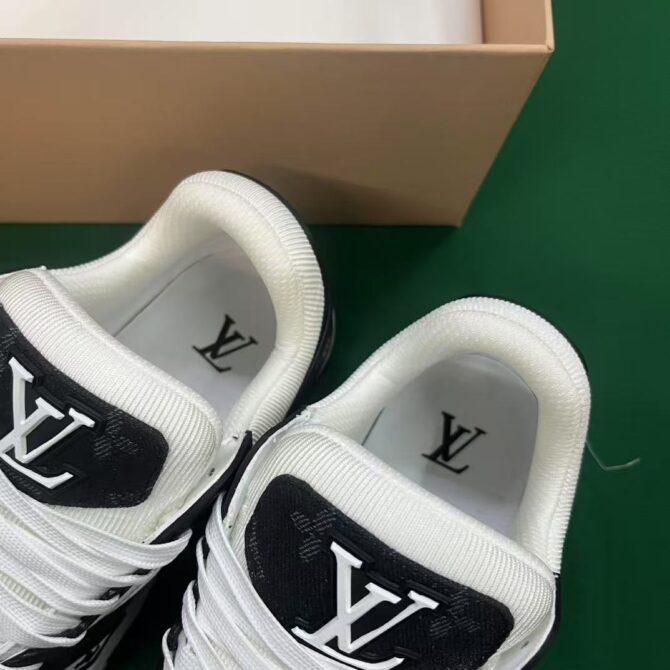 lv trainer #54 (Replica) - Image 6
