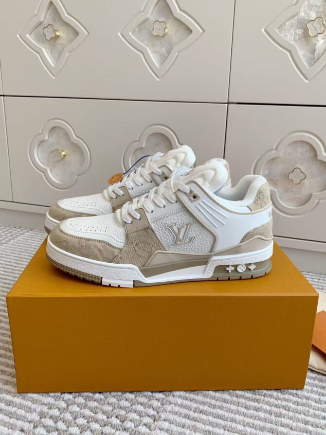 sneaker time out (Replica)