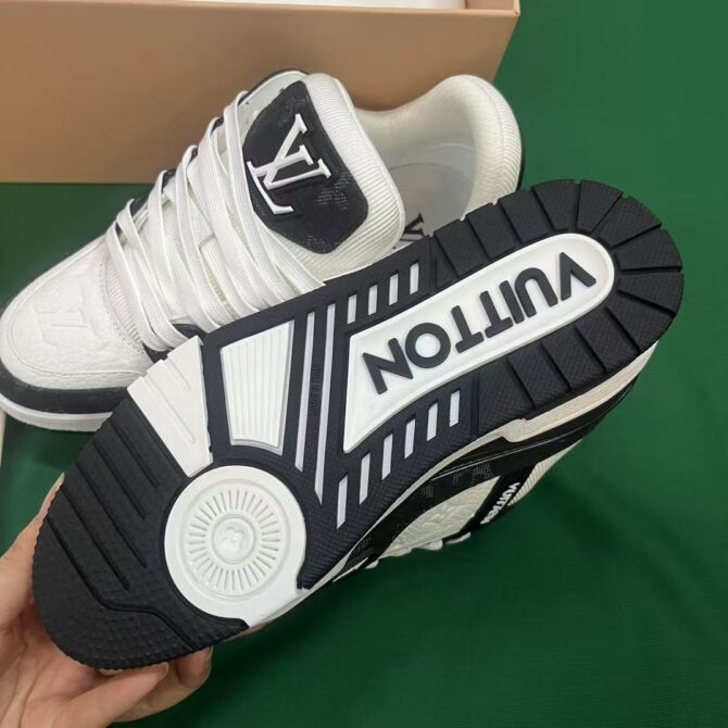 lv trainer #54 (Replica) - Image 10
