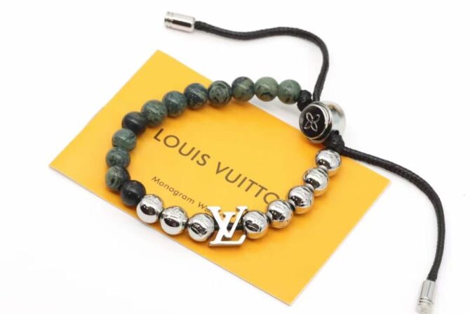 Monogram beads moss green pearls (Replica) – Image 8