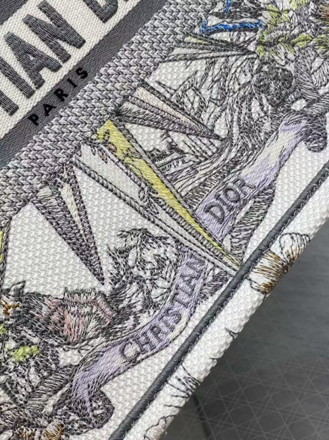 Dior Book Tote small(Replica) – Image 3