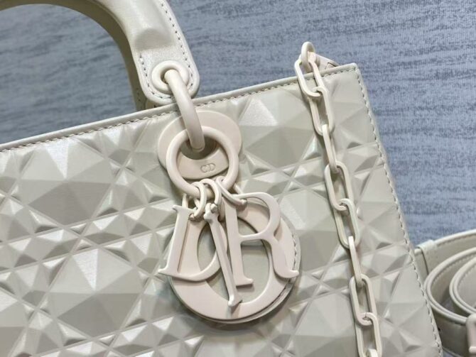 Lady D-Joy (Replica) – Image 3