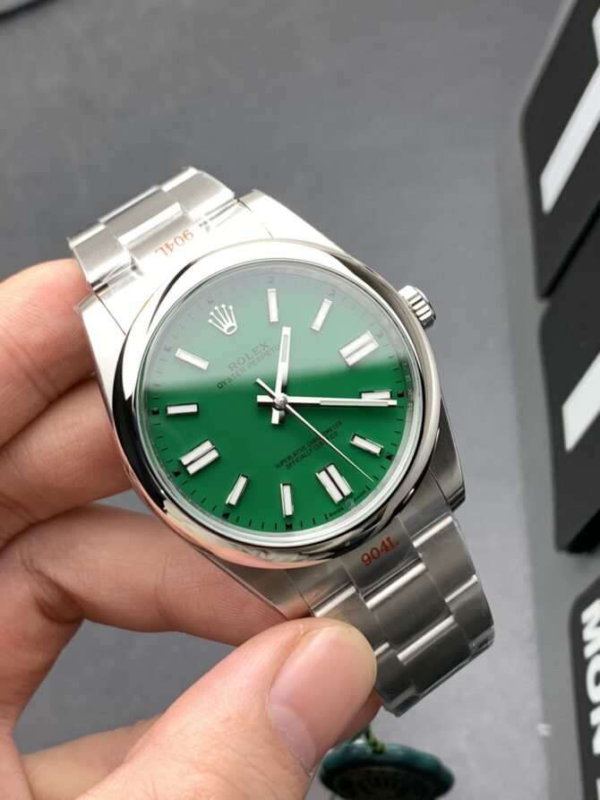Oyster Perpetual 41 (Replica) – Image 2