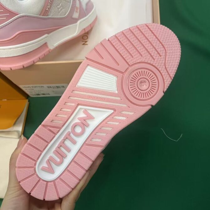 lv trainer #54 (Replica) - Image 7