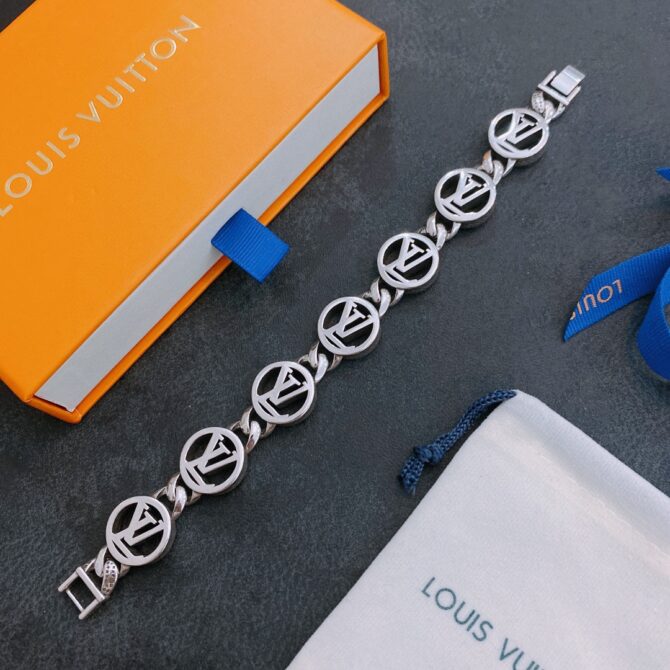 LV Monogram Chain XL (Replica)