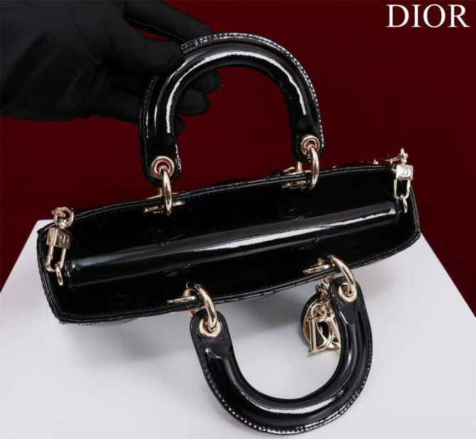Lady D-Joy  (Replica) - Image 10