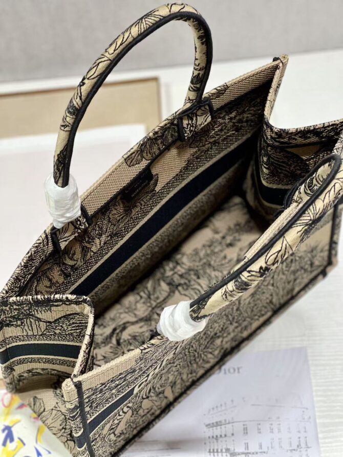 Book tote medium(Replica) – Image 8