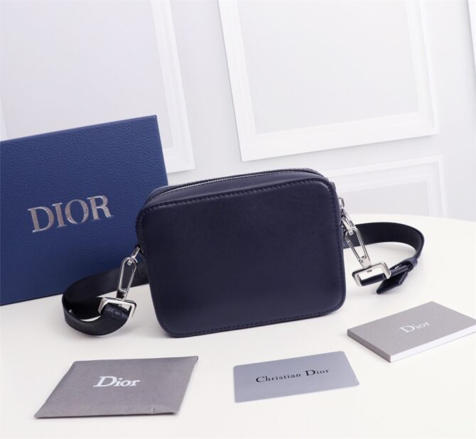 Pochette bandoulière Cuir de veau lisse Bleu marine(Replica) – Image 2