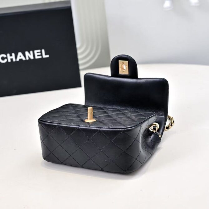 Flap Bag Pearl Crush(Replica) - Image 14
