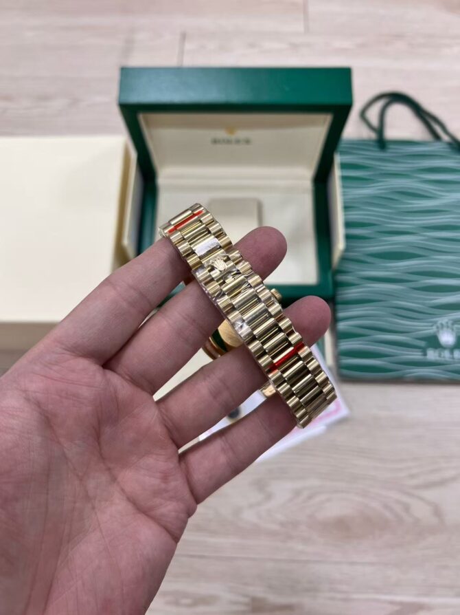 day-date 40(Replica) – Image 5