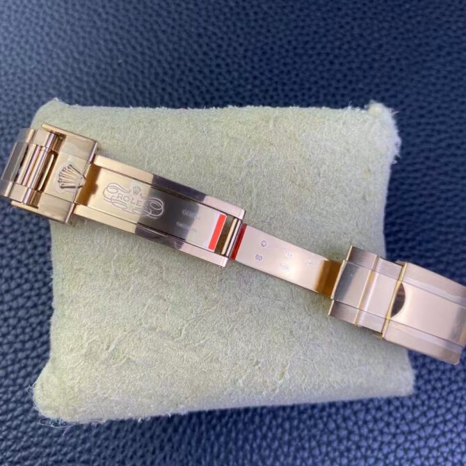 Cosmograph Daytona(Replica) – Image 8