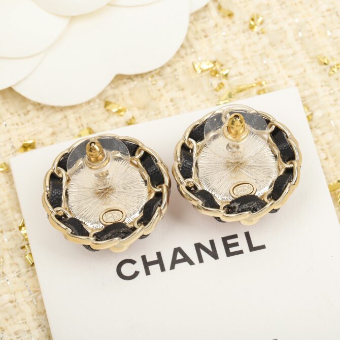 Chanel earrings circle (Replica) - Image 3