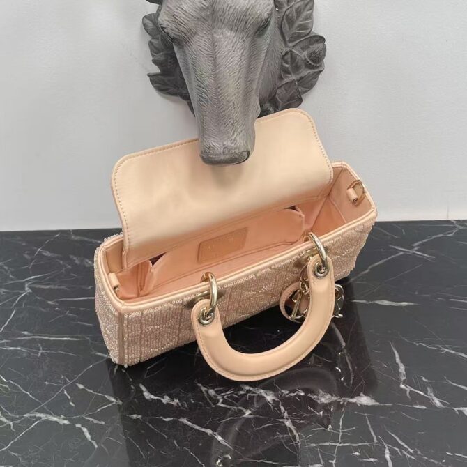 Lady D-Joy (Replica) – Image 7