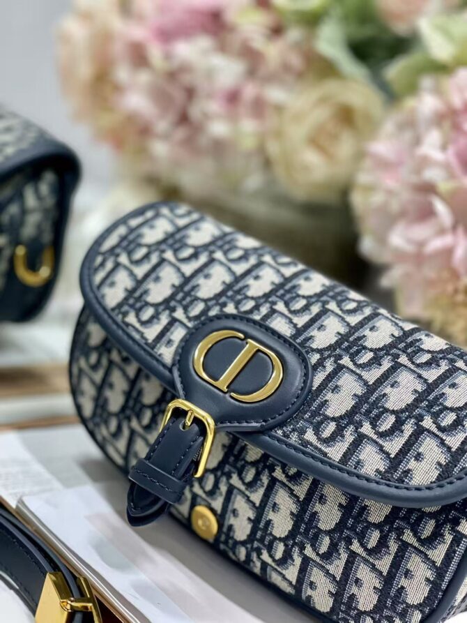 East-West Dior Bobby(Replica) – Image 7