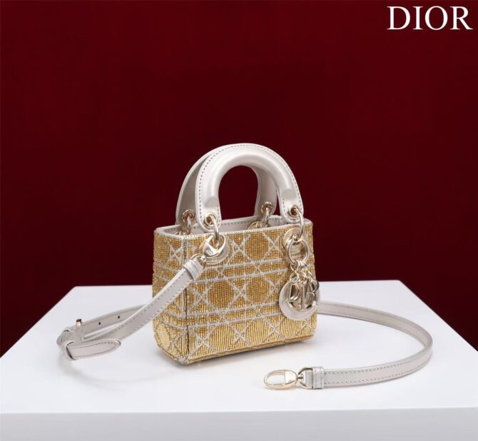 Lady Dior Mini brodé(Replica) – Image 2