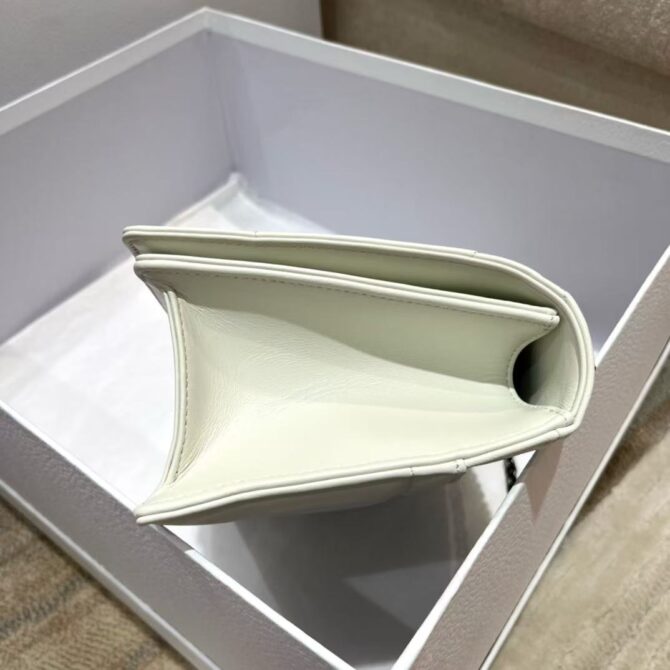 Dior 30 Montaigne (Replica) – Image 5
