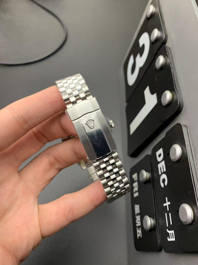 Datejust 41(Replica) – Image 6