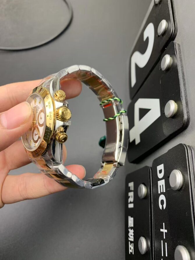 Cosmograph Daytona(Replica) – Image 3