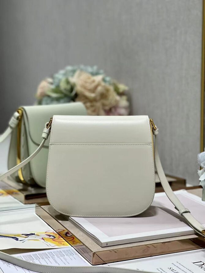 Dior Bobby Frame  (Replica) – Image 3