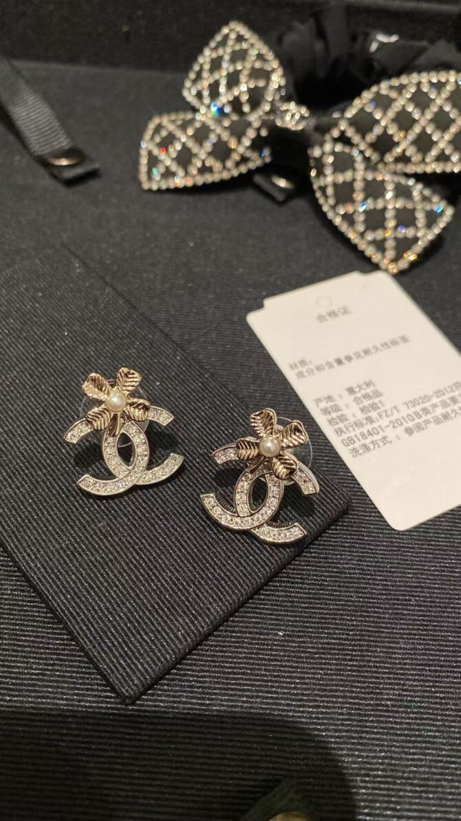 Chanel earrings cc clover(Replica) - Image 4
