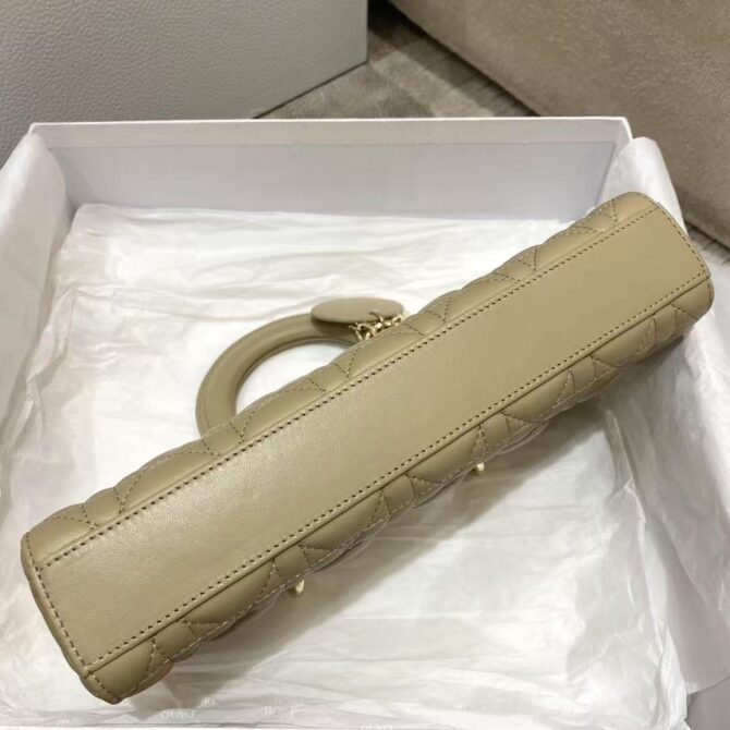 Lady D-Joy (Replica) – Image 7