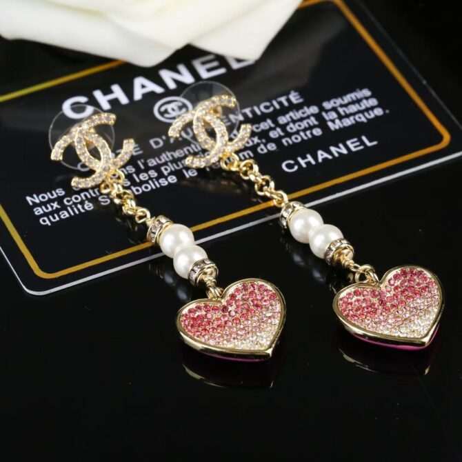 Chanel earrings cc sparkling pink heart sparkling long(Replica) - Image 2
