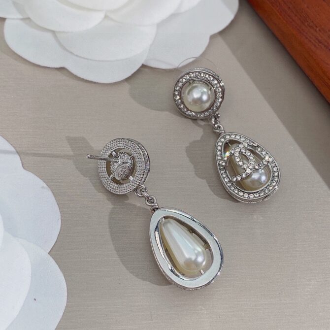 Chanel earrings cc baroque(Replica) - Image 7