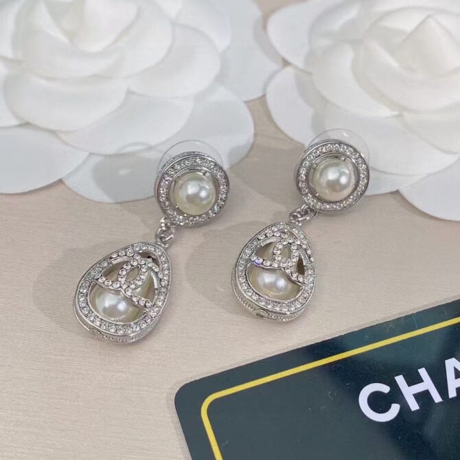 Chanel earrings cc baroque(Replica) - Image 2