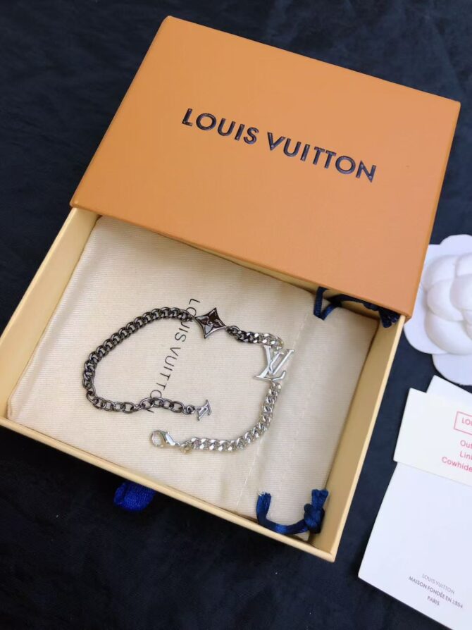 LV instinct bracelet (Replica) - Image 2