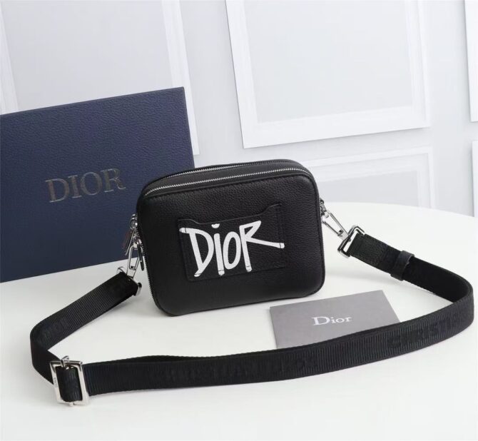 Pochette bandoulière Cuir de veau lisse Noir(Replica)