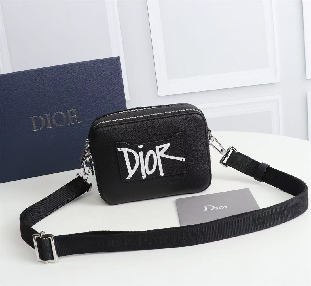 Pochette bandoulière Cuir de veau lisse Noir(Replica)