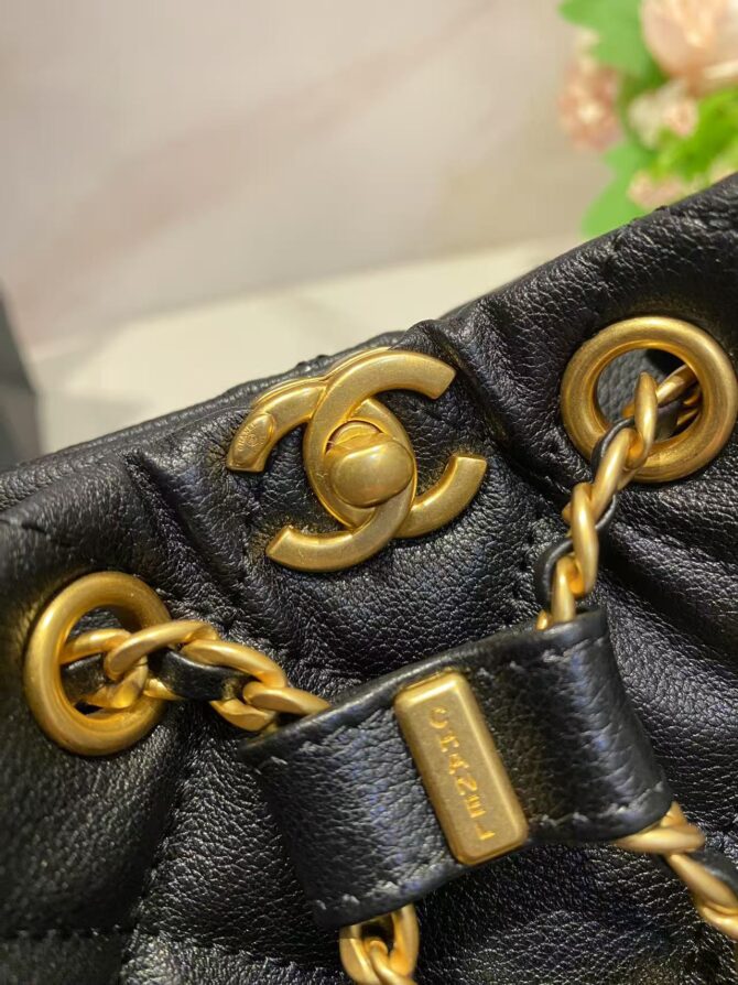 Mini Bucket Bag with Vanity Pouch - Image 6