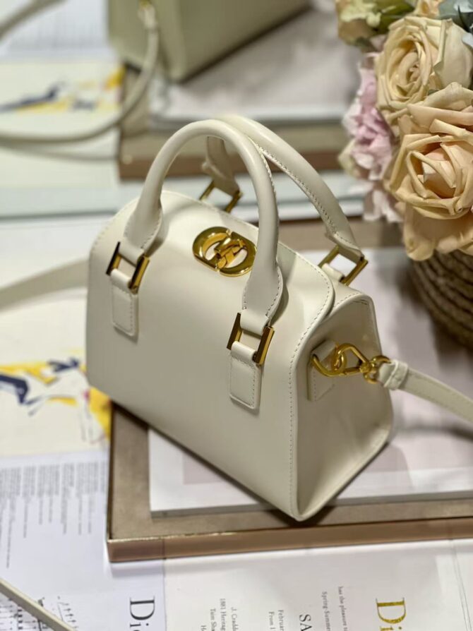 Dior Boston bag  (Replica) – Image 3