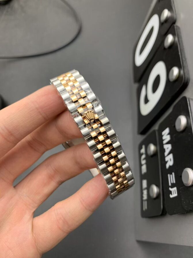 Lady Datejust 28mm(Replica) - Image 6