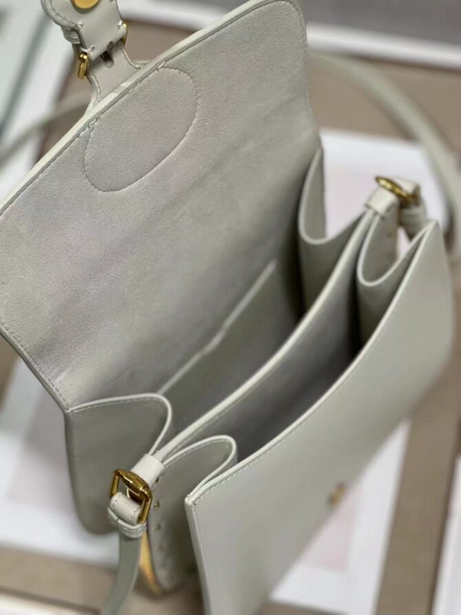 Dior Bobby Frame  (Replica) – Image 8
