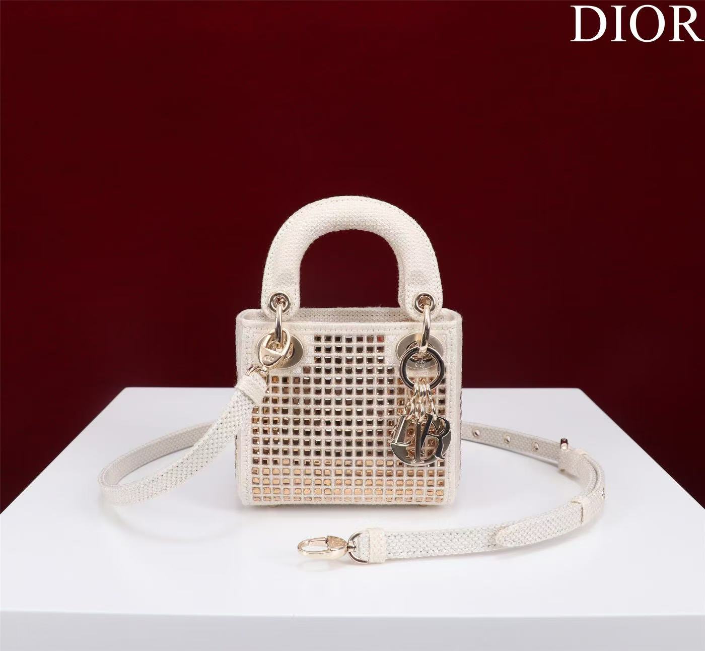Lady Dior Mini brodé(Replica)