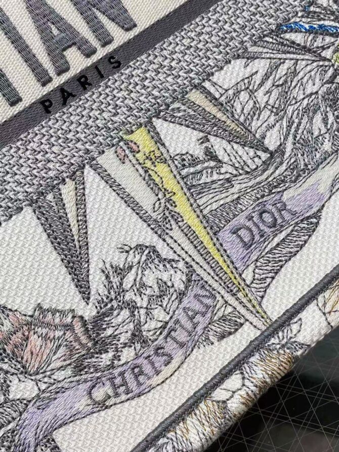 Dior Book Tote Medium(Replica) – Image 8