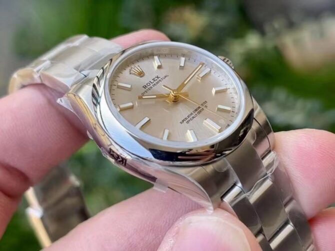 Oyster Perpetual 41 (Replica) – Image 6