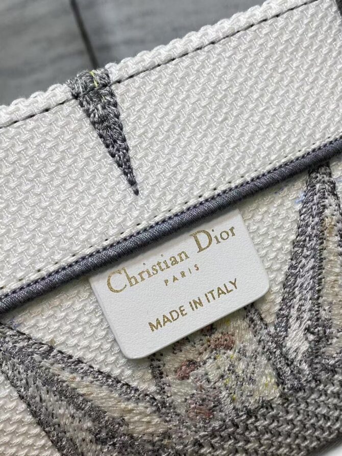 Dior Book Tote Medium(Replica) – Image 2