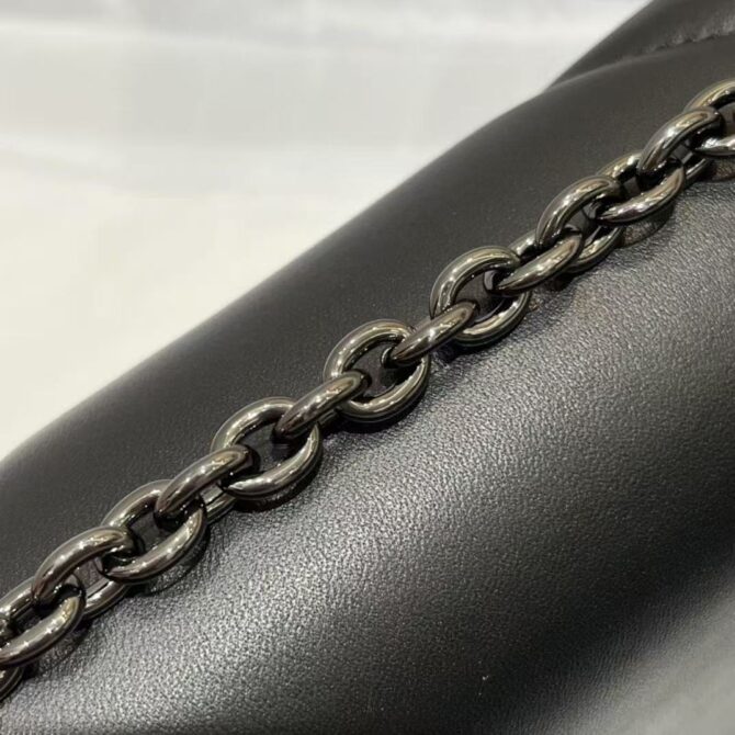 Dior 30 Montaigne (Replica) – Image 3